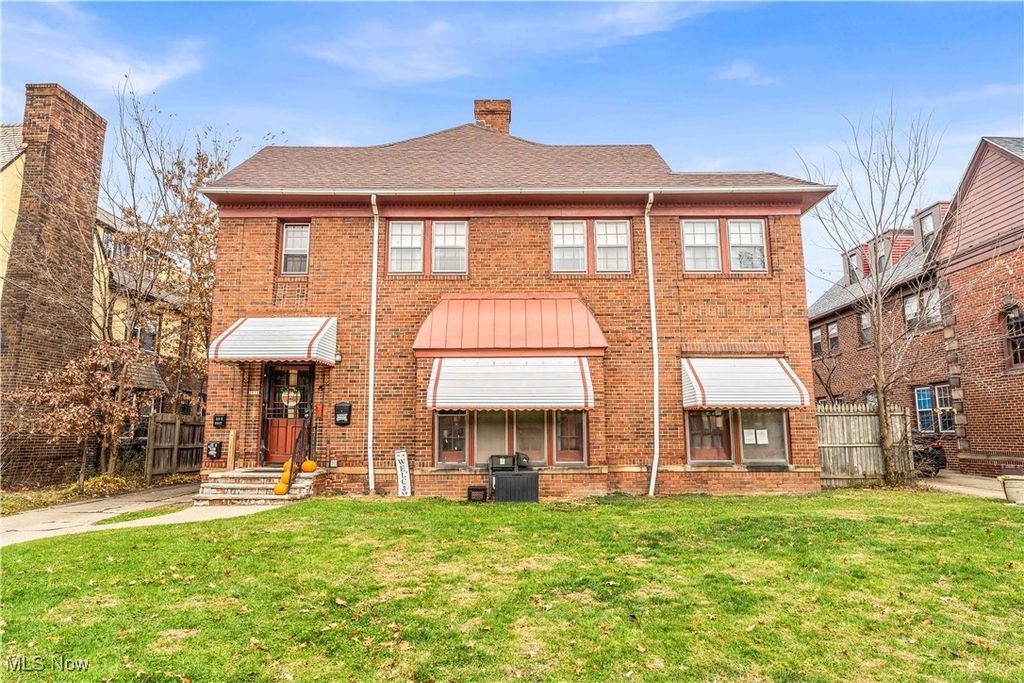 Photo of 2911 Ludlow Road #3, Cleveland, OH 44120 (MLS # 5177441)