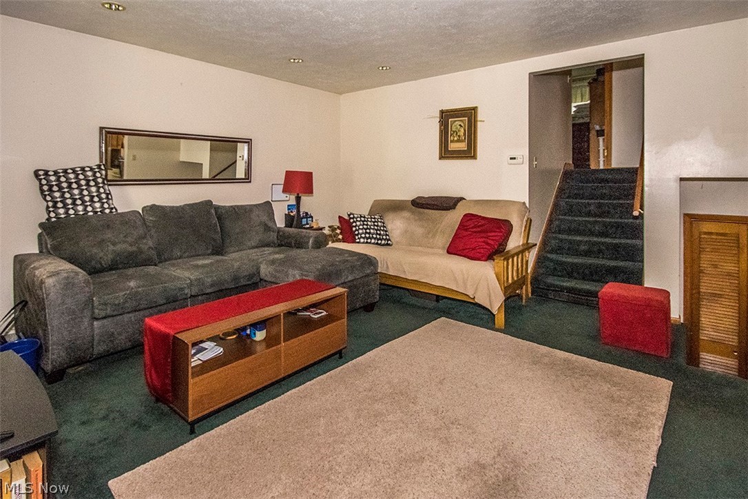 Metro View - Residential