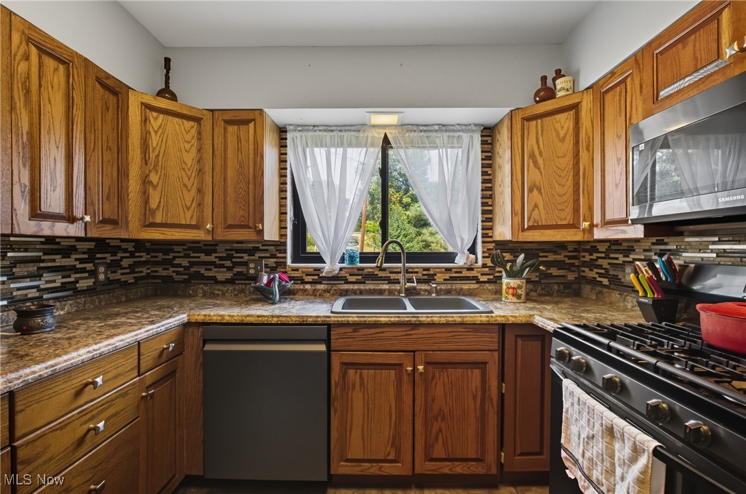 Somervilla Adn - Residential