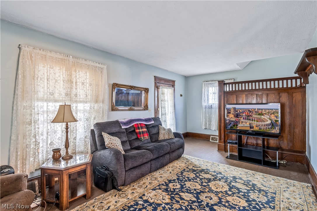 Kenmore Allotment - Residential