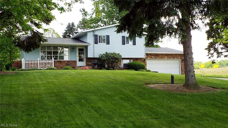 Natural Setting with privacy on a Dead End Street * Well cared for and low maintenance that offers move in condition * Up dated Kitchen fully appointed - Hard Wood Floors - 3 or 4 Bedrooms - Large Family Room w/Raised Hearth Fireplace -2 Full Baths One with a whirlpool Tub - A great Additional Living Suite with French Doors leading to the Family Room - A 10x10 Laundry/Utility - Newer Windows - Furnace 10 Years Old - New Roof - 12x10 Shed * The Layout in this Home offers Privacy for All * Not a drive by you must see to appreciate * This home will not last long ** Call for your private tour**