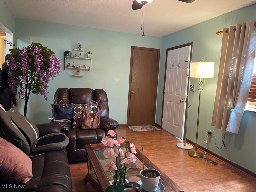 290 Washington Drive, Mineral Wells, West Virginia image 4