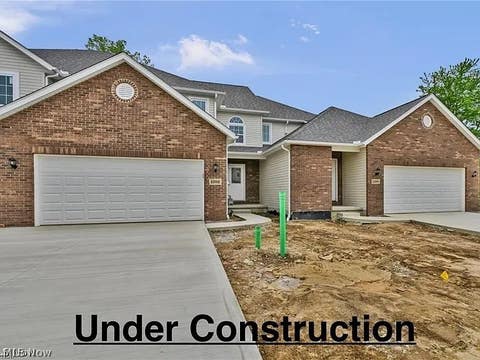Homes For Sale - 1402 Mussel Shoals Drive<br/> Brunswick, OH 44212