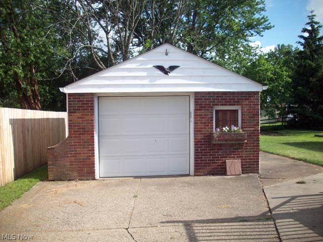 Highland Blvd - Residential