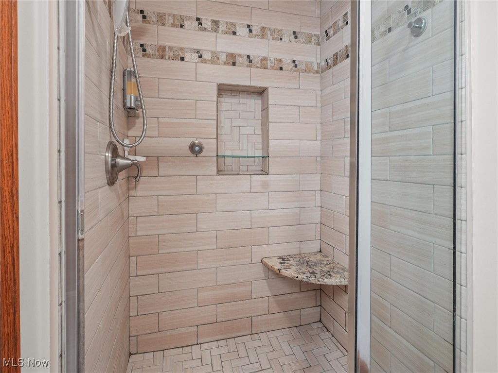 4071 Briarwood Court, Ashtabula, Ohio image 16