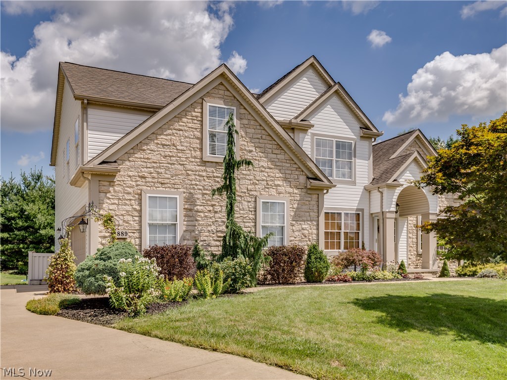 Estates At Meadowood - Residential