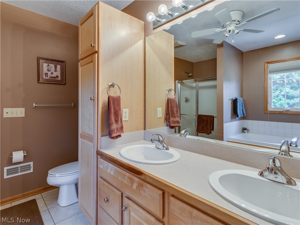 Estates At Meadowood - Residential