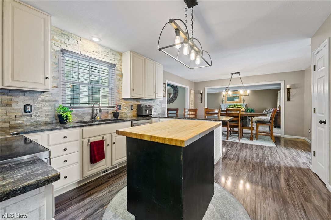 Stone Bridge 01 - Residential