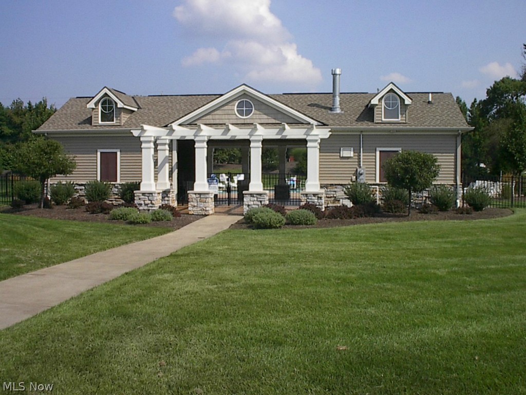 Wiltshire Golf Course Cmnty - Residential