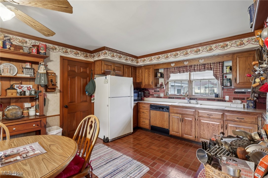 7478 Carole Drive, Mentor, Ohio image 11