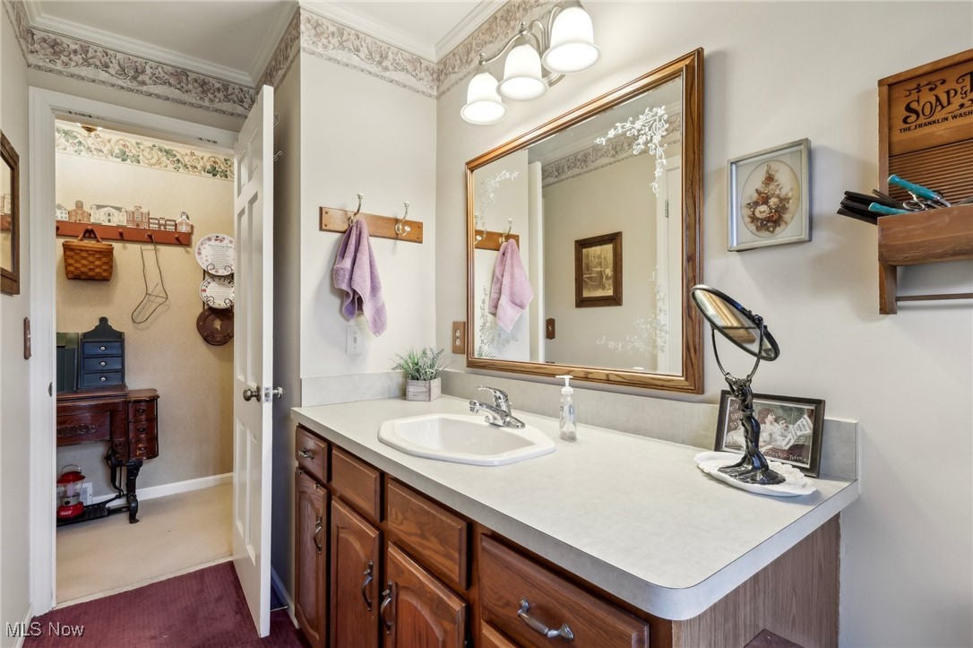 7478 Carole Drive, Mentor, Ohio image 23