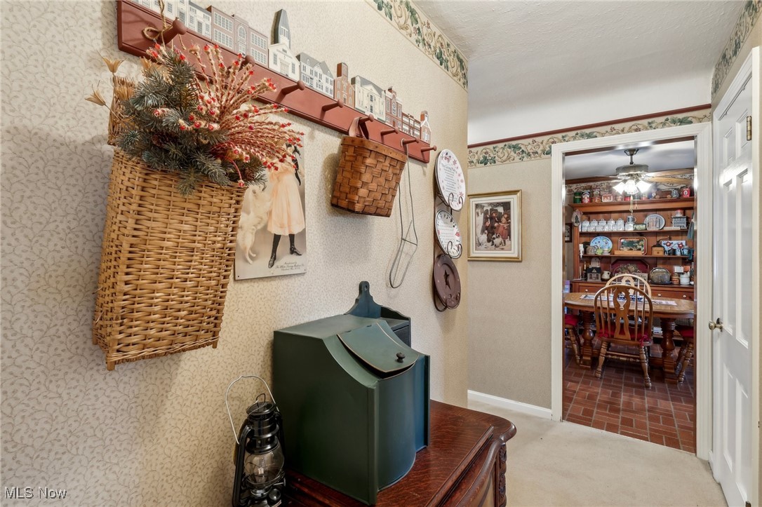 7478 Carole Drive, Mentor, Ohio image 30