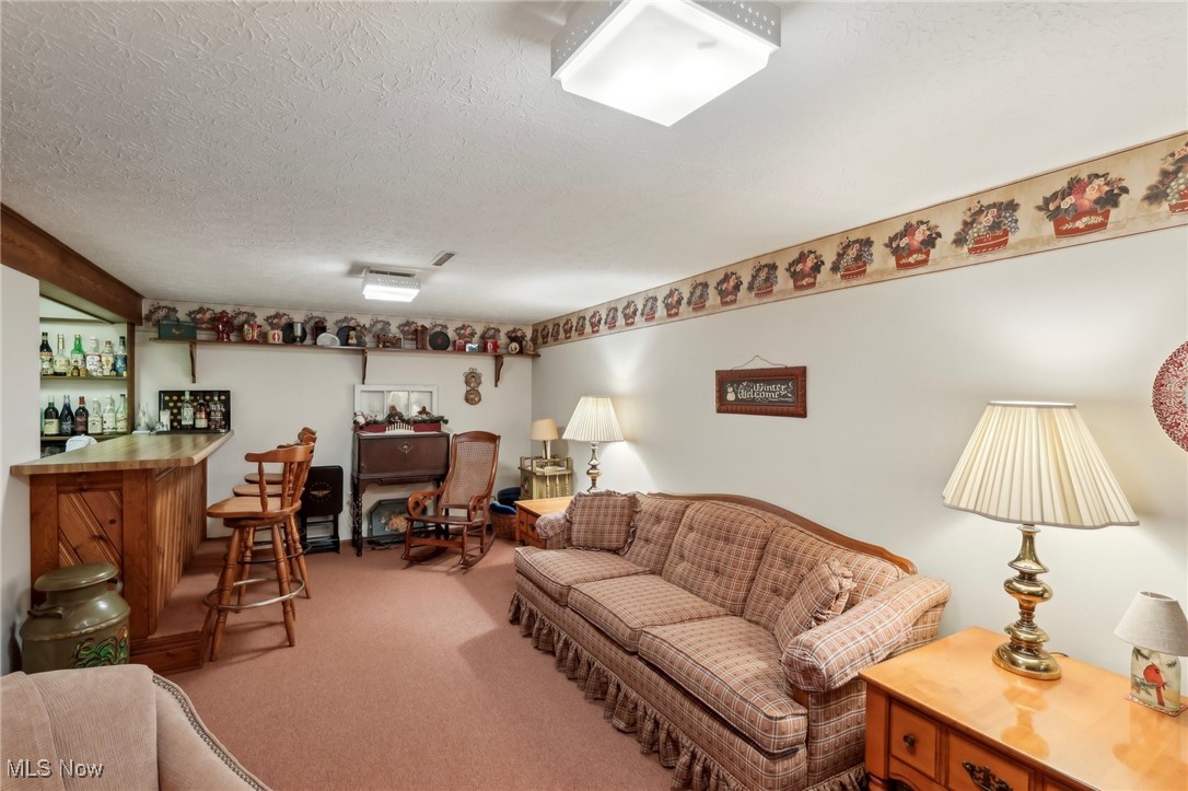 7478 Carole Drive, Mentor, Ohio image 32