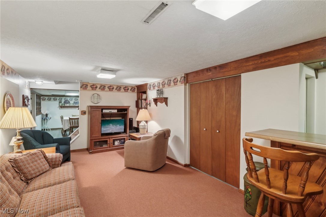7478 Carole Drive, Mentor, Ohio image 33