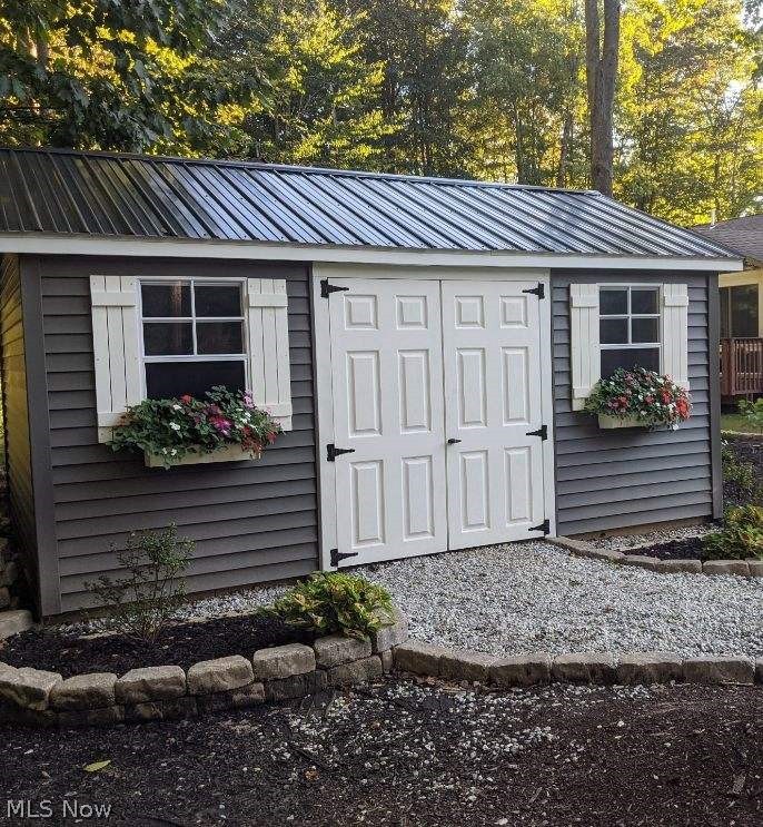 Roaming Rock - Residential