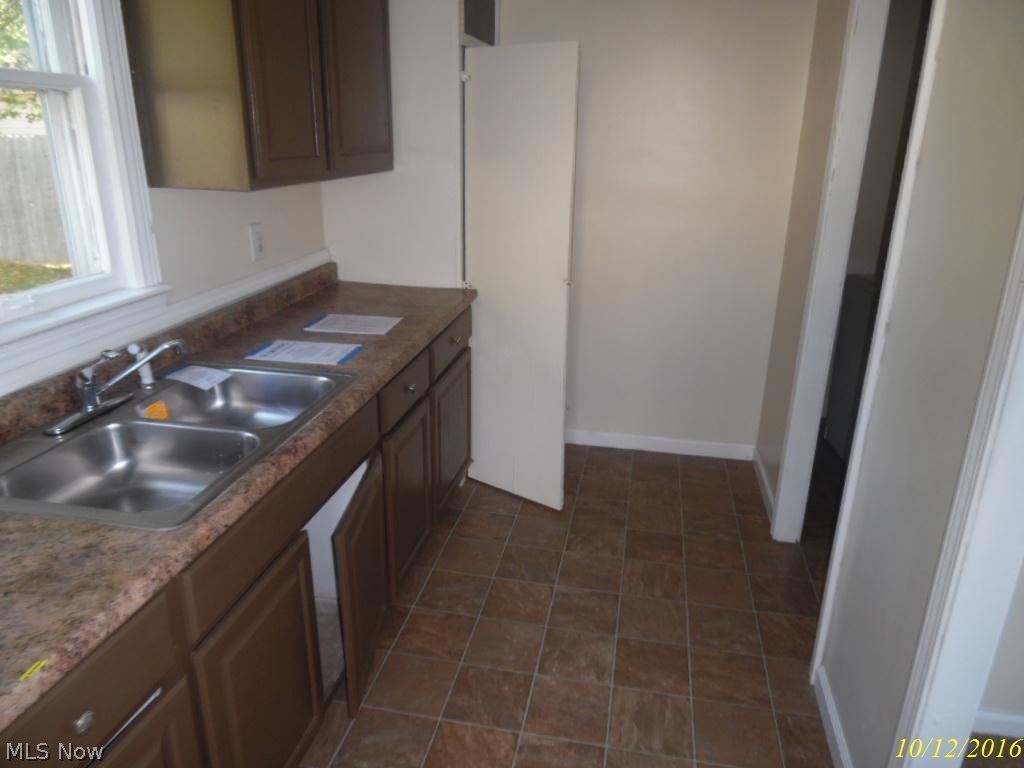 Green-Belvoir Hsng Corps Resu - Residential