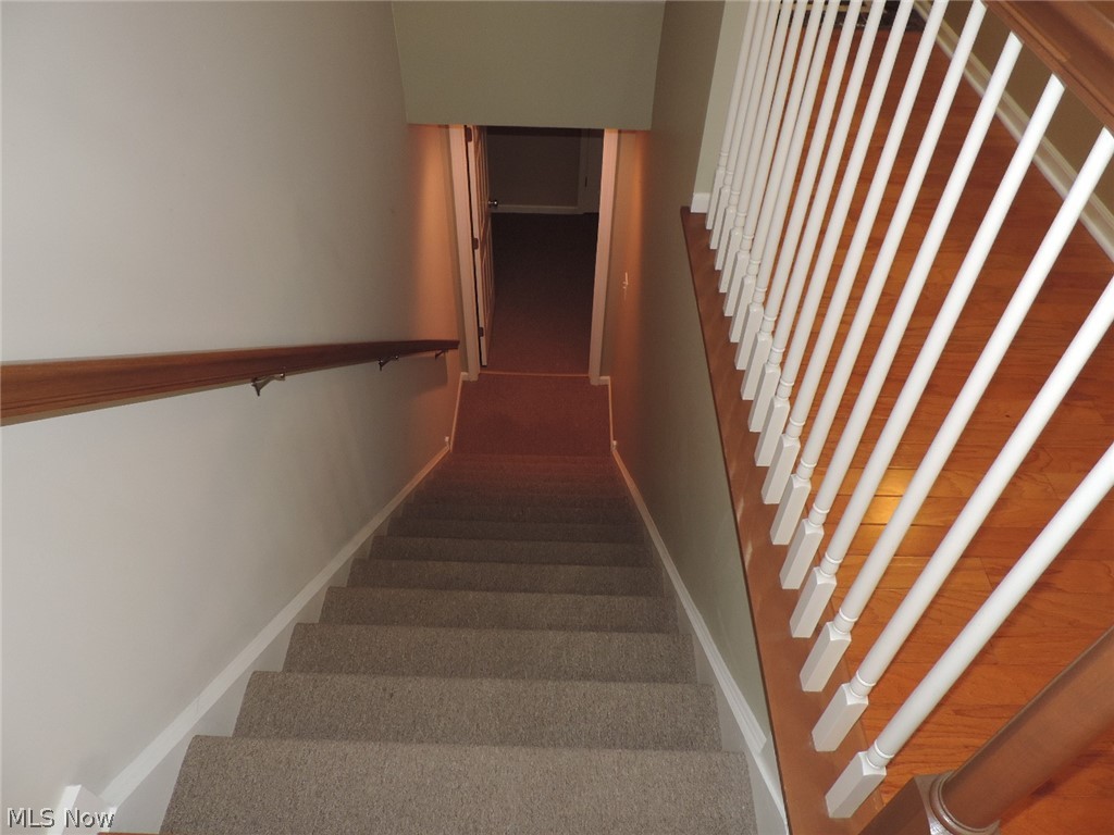 Vista Lago Condo - Residential