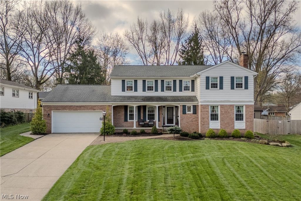 Photo of 2024 Burlington Road, Akron, OH 44313 (MLS # 5201125)