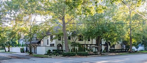 10494 Lake Shore Boulevard Bratenahl OH 44108