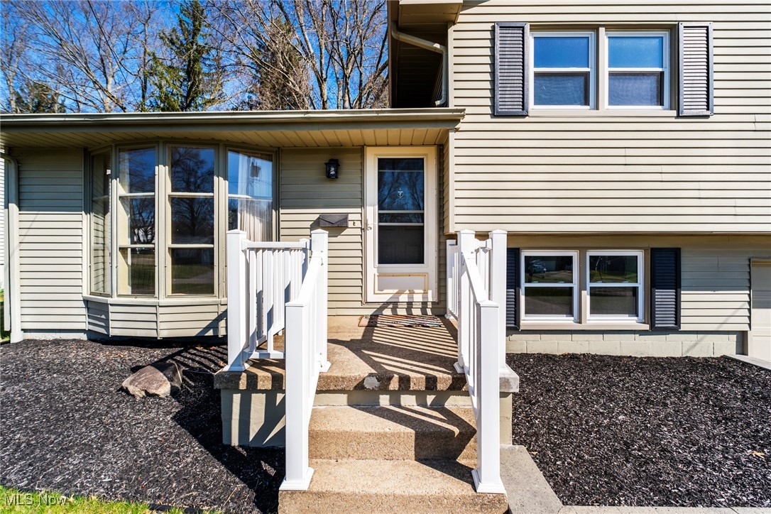 3870 Ayrshire Drive, Austintown, Ohio image 4