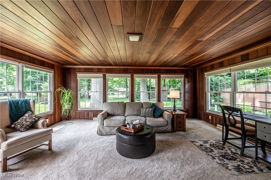 Longcoy Acres - Residential