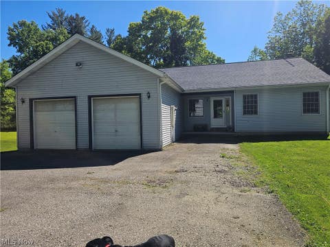 Homes For Sale - 14816 Rock Creek Road<br/> Chardon, OH 44024