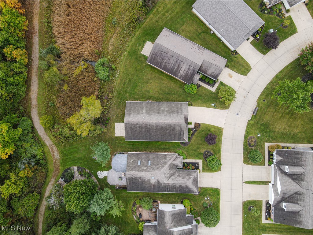 Woods/Windsor Pointe Ph I - Residential