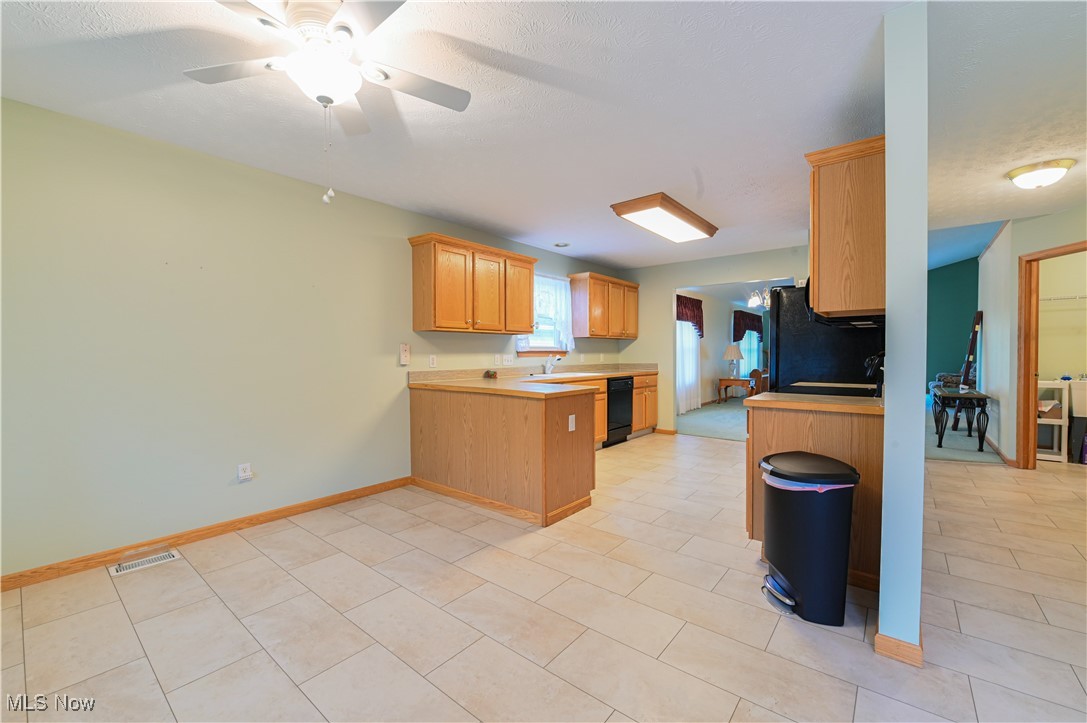 Woods/Windsor Pointe Ph I - Residential