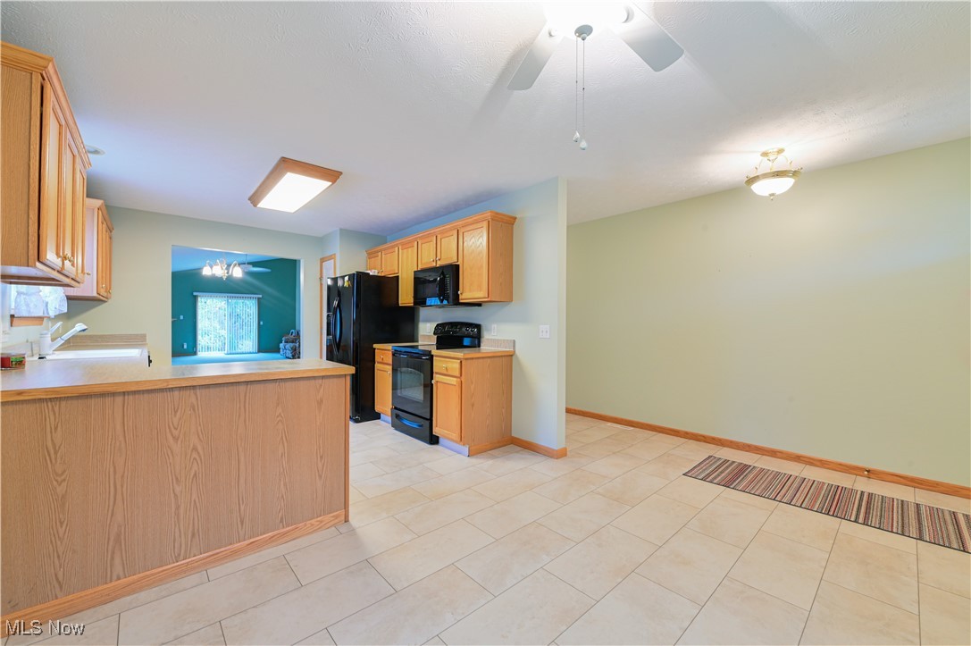 Woods/Windsor Pointe Ph I - Residential