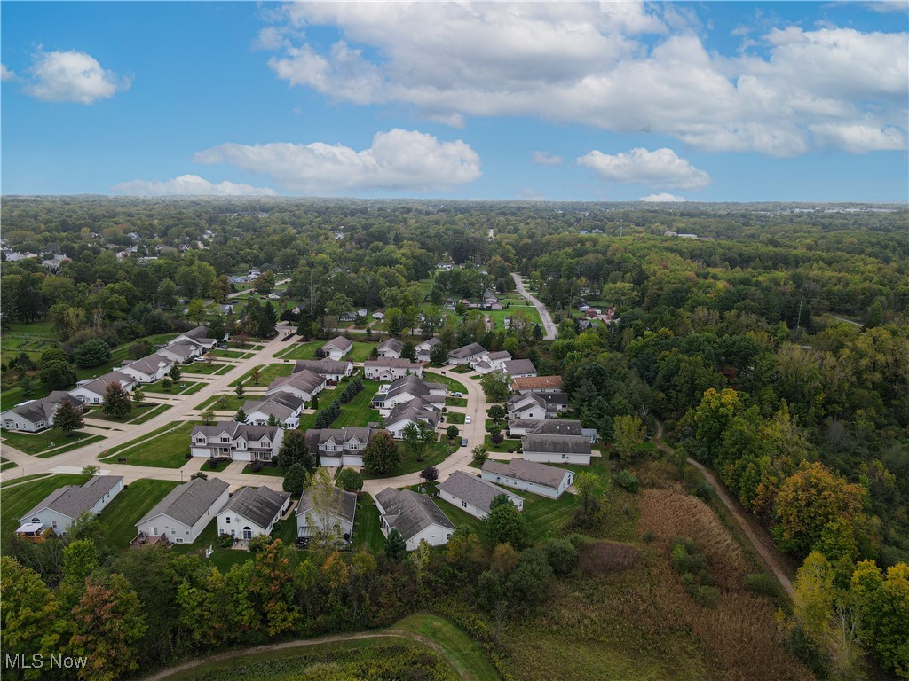 Woods/Windsor Pointe Ph I - Residential