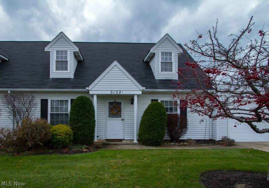 In peaceful Franklyn Commons development is this spacious 3 bedroom, 2 bath Cape Cod style condominium. Main floor features living room, dining room with wood laminate flooring, large bedroom and eat-in kitchen with tile backsplash, all appliances and bar top seating. Dormer features two large bedrooms, master with triple closet space for plenty of storage and second full bath. Enjoy your company on the private back patio. 2 Car attached garage with additional storage room, cabinets and pegboard. Roof (2010), HWT (2011), Windows (2003), HVAC (1999). Move in ready!