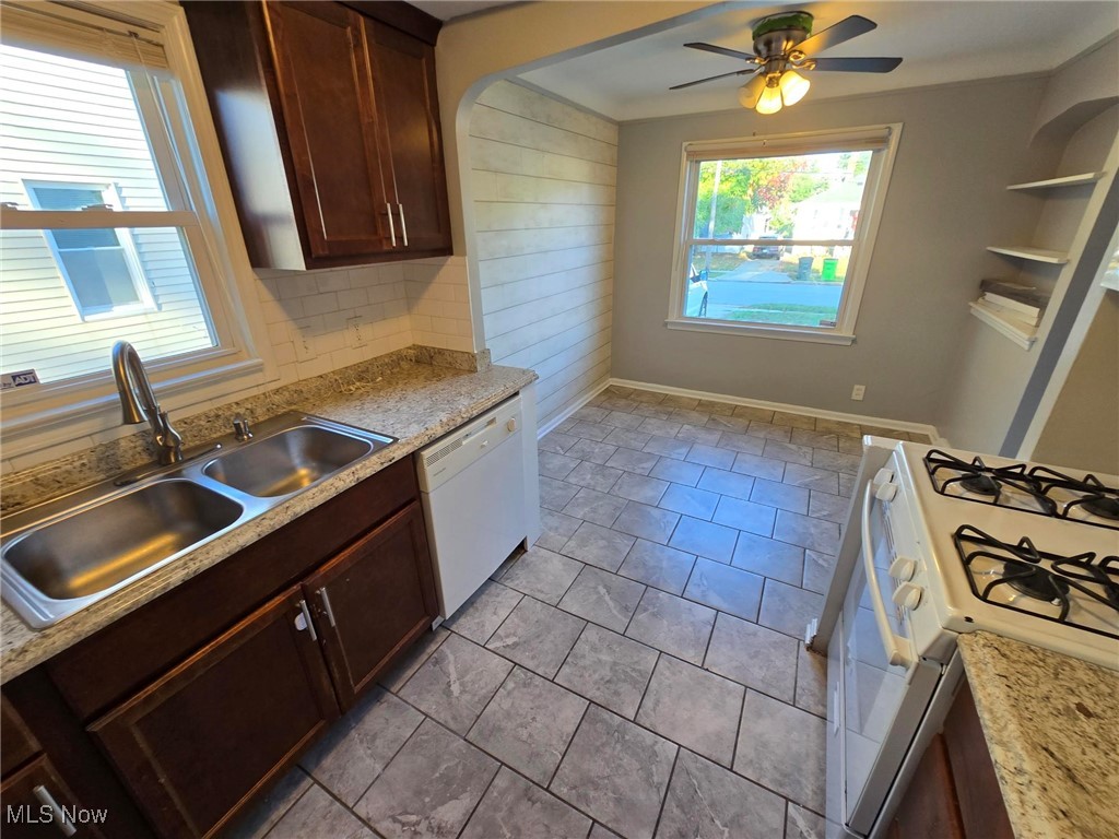 S L Gage Mayfield Park - Residential