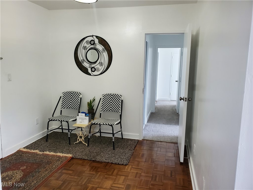 Bratenahl, Ohio 44108, United States, 2 Bedrooms Bedrooms, ,2 BathroomsBathrooms,Residential,Active,48481