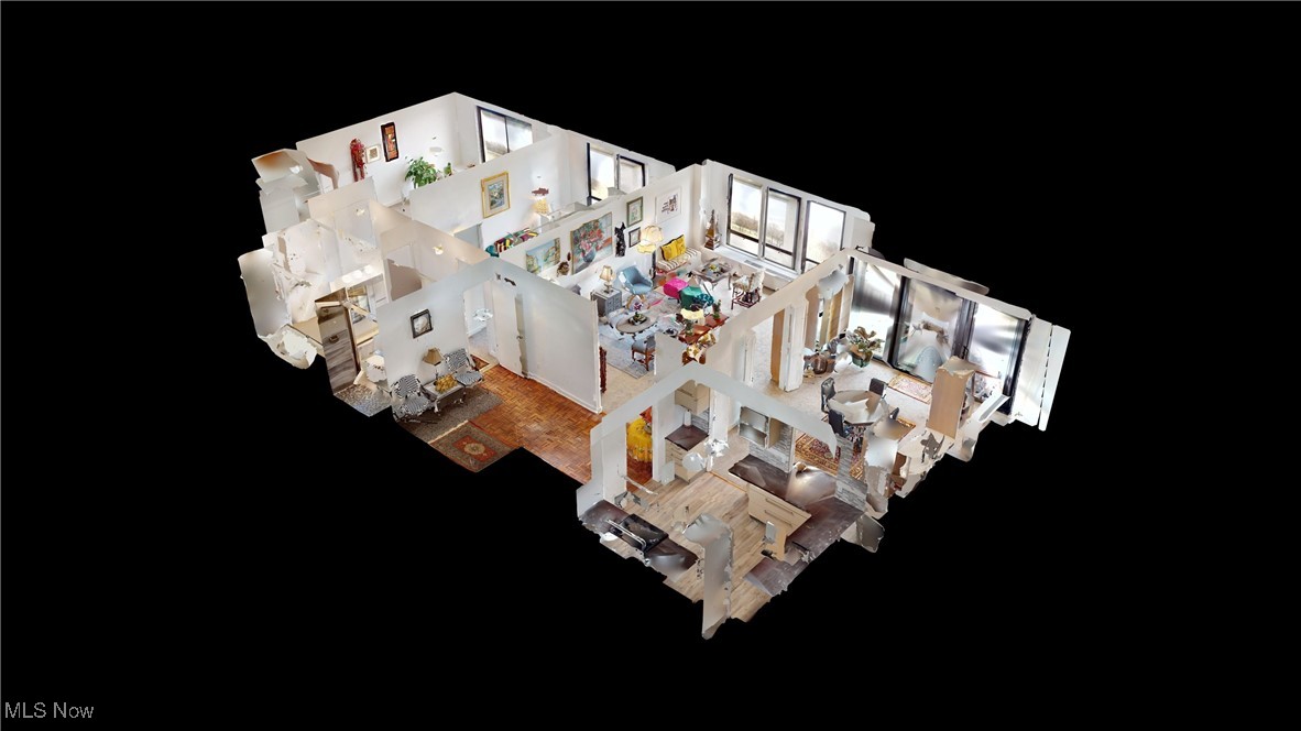 Bratenahl, Ohio 44108, United States, 2 Bedrooms Bedrooms, ,2 BathroomsBathrooms,Residential,Active,48481