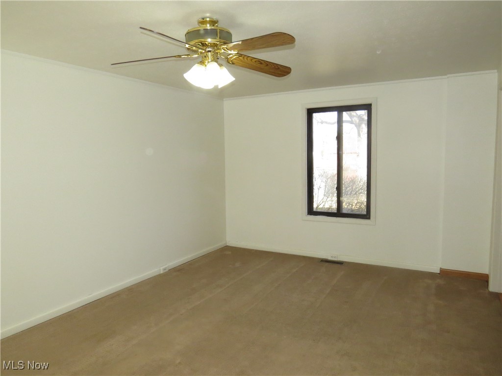 Painesville Township, Ohio 44077, United States, 2 Bedrooms Bedrooms, ,2 BathroomsBathrooms,Residential,Contingent,89377