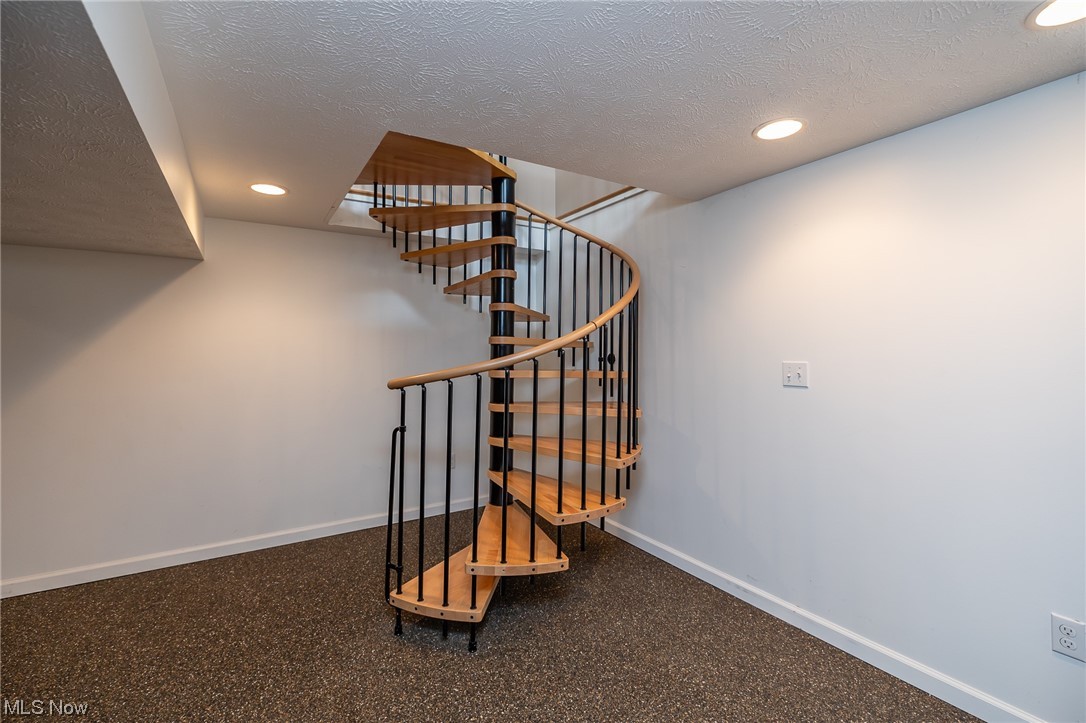 Ridgewood - Residential