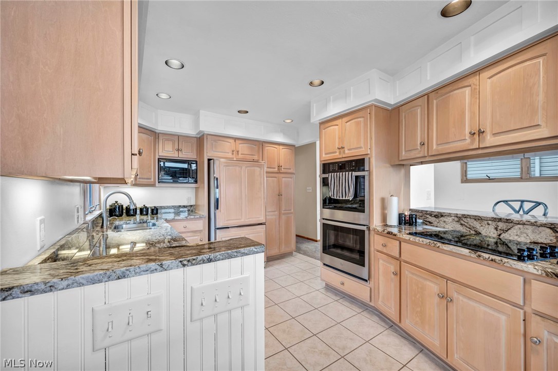 Maple Beach - Residential