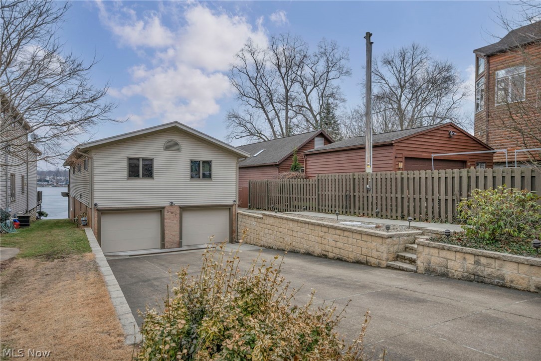 Maple Beach - Residential