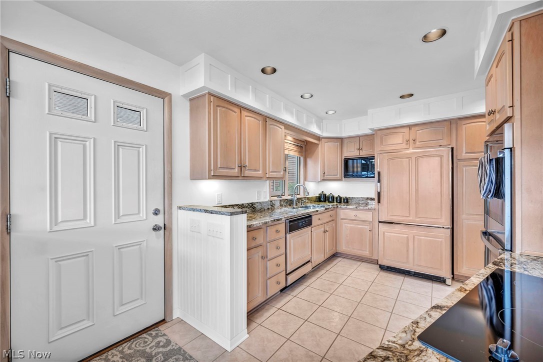 Maple Beach - Residential