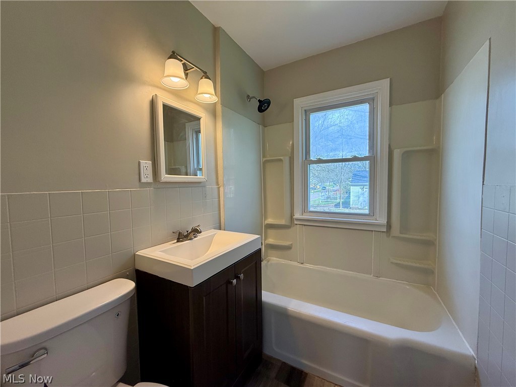 Eastland 03 - Residential Lease