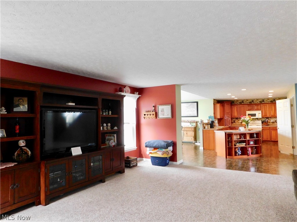 Emerald Estates 06 - Residential