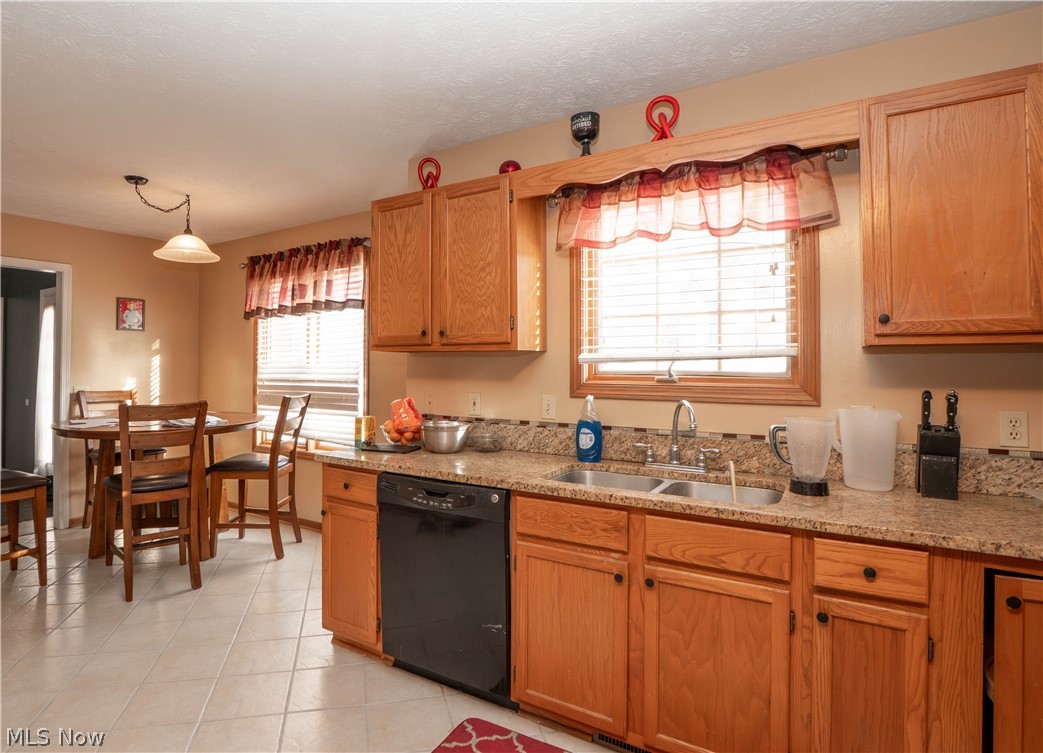 Belden Park Condo - Residential