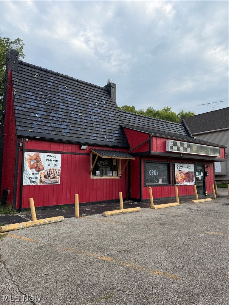 852 Copley Road