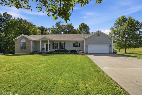 Homes For Sale - 3859 Mayfair Lane<br/> Cambridge, OH 43725