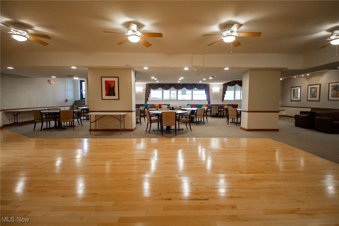 12900 Lake Avenue #1915, Lakewood, Ohio image 32