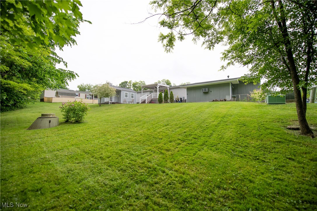 5725 Joleda Drive, Canton, Ohio image 32