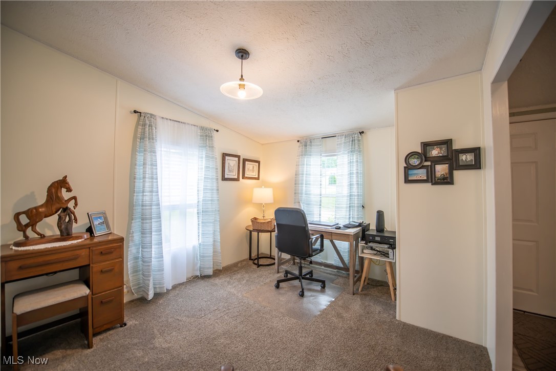 5725 Joleda Drive, Canton, Ohio image 18