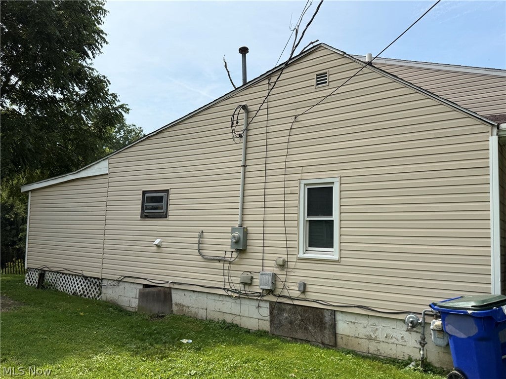 4421 Meadowbrook Drive
