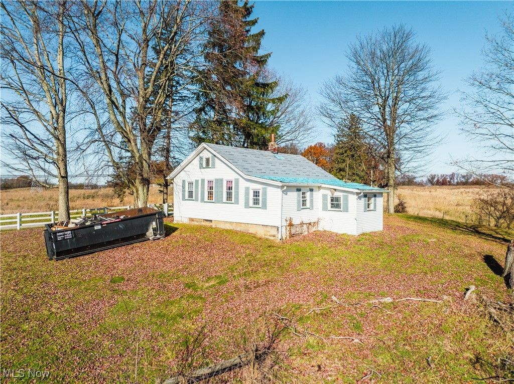 Photo of 2971 Bedford Road, Lowellville, OH 44436 (MLS # 5174139)