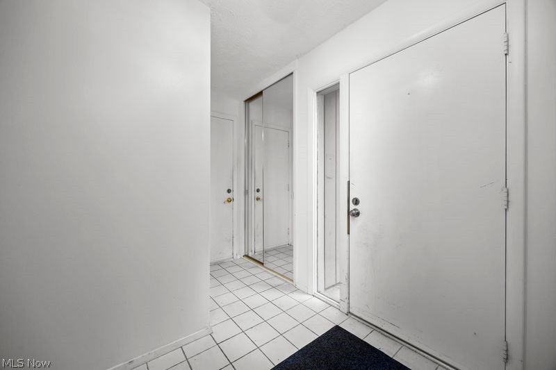 32633 Woodridge Court